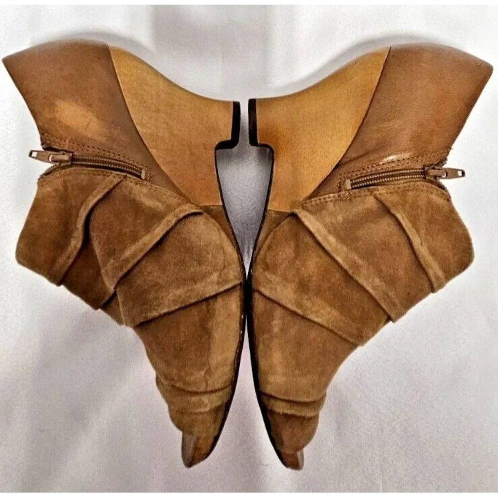 Naya GENESIS Suede Leather Peep Toe‎ Bootie Zip Up Bamboo Heels Size 9W